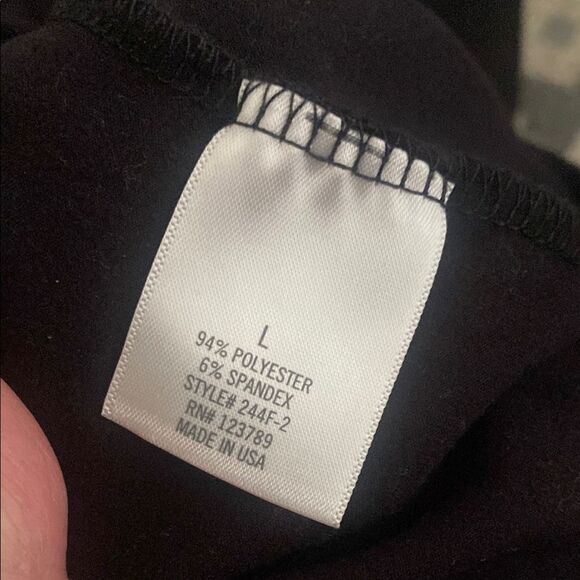 Elegant Black Women's Top - Picture 5 of 5